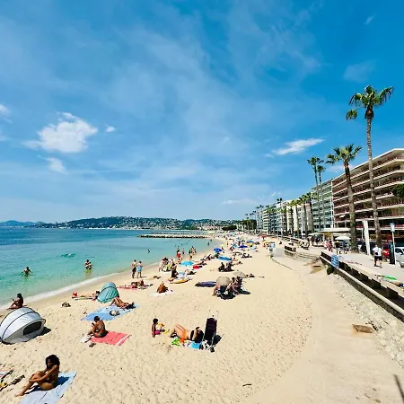 아파트 Le Mediterranee - 4 Pers - 200 M Des Plages 앙티브