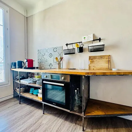 Le Mediterranee - 4 Pers - 200 M Des Plages 아파트