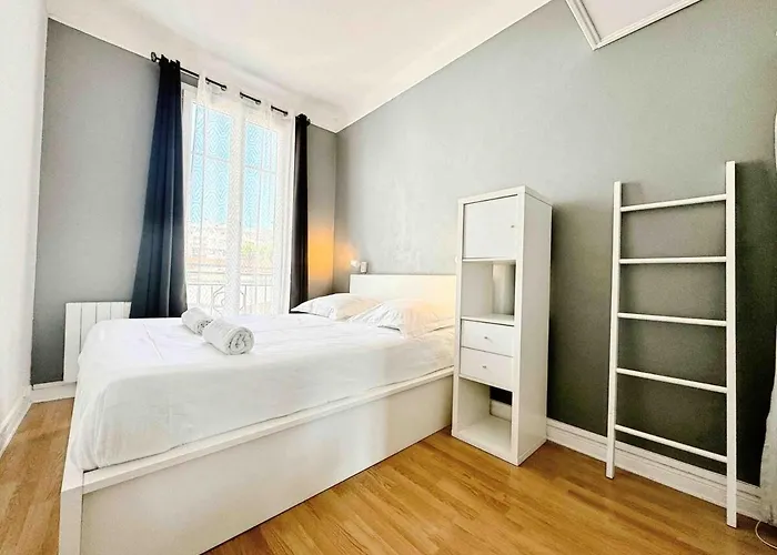 Le Mediterranee - 4 Pers - 200 M Des Plages